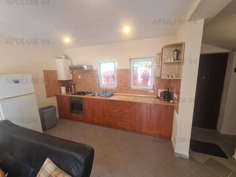 Vila de tip duplex de vanzare in Azuga - Zona Centrala